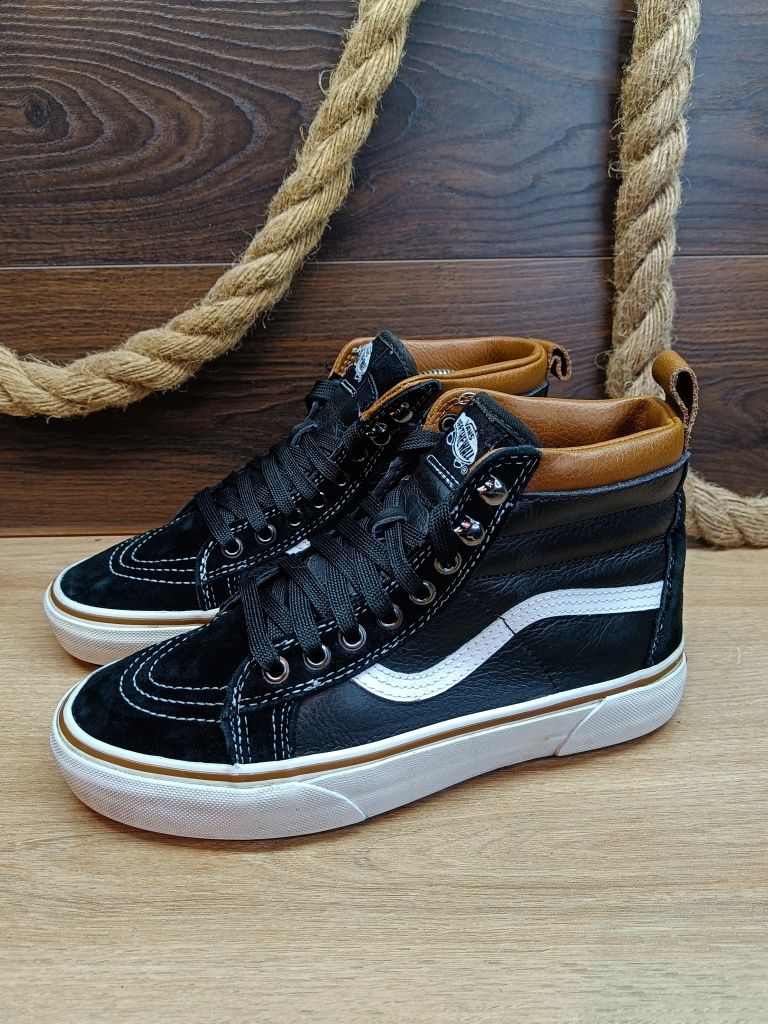 Czarne damskie chłopięce buty trampki sneakersy Vans Sk8 Hi MTE