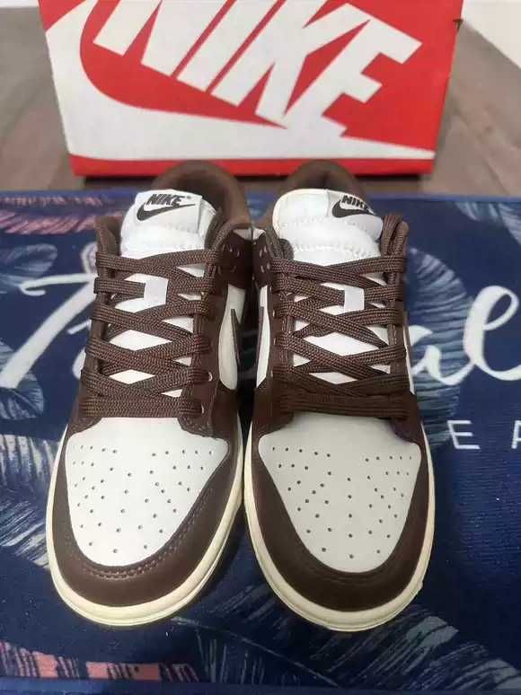 Nike Dunk Low burgundowe buty w stylu retro Rozmiar 36