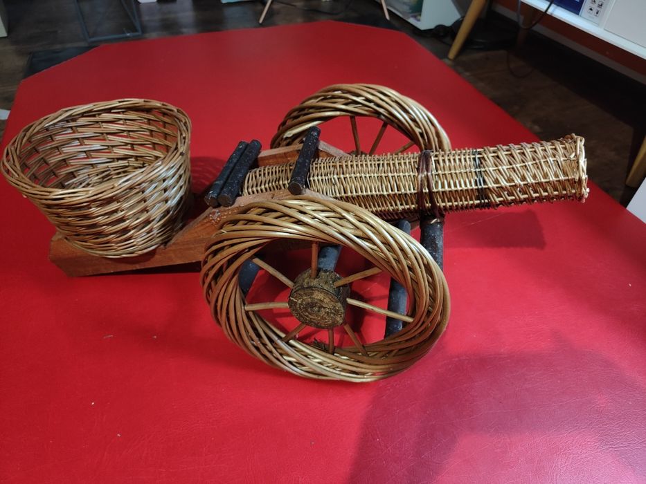 Doniczka armata wiklinowa