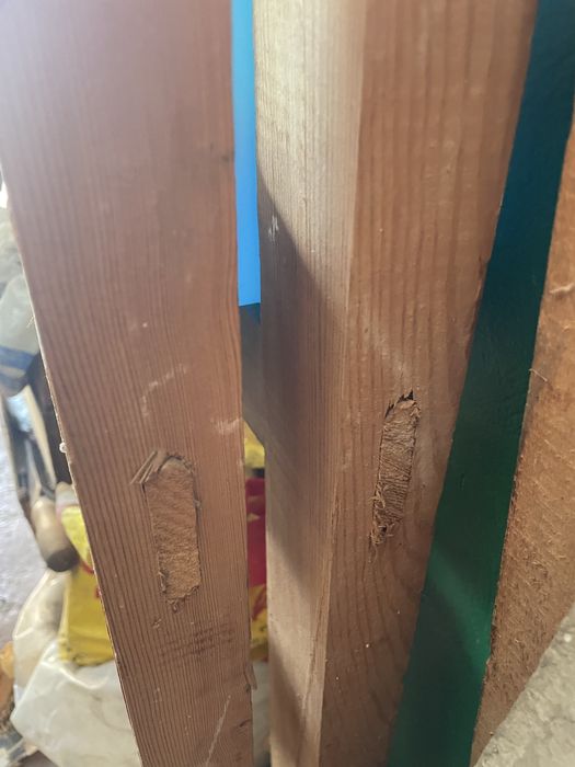 Деревянный каркас (стойки с перемычками) для стелажа кладовки и др.