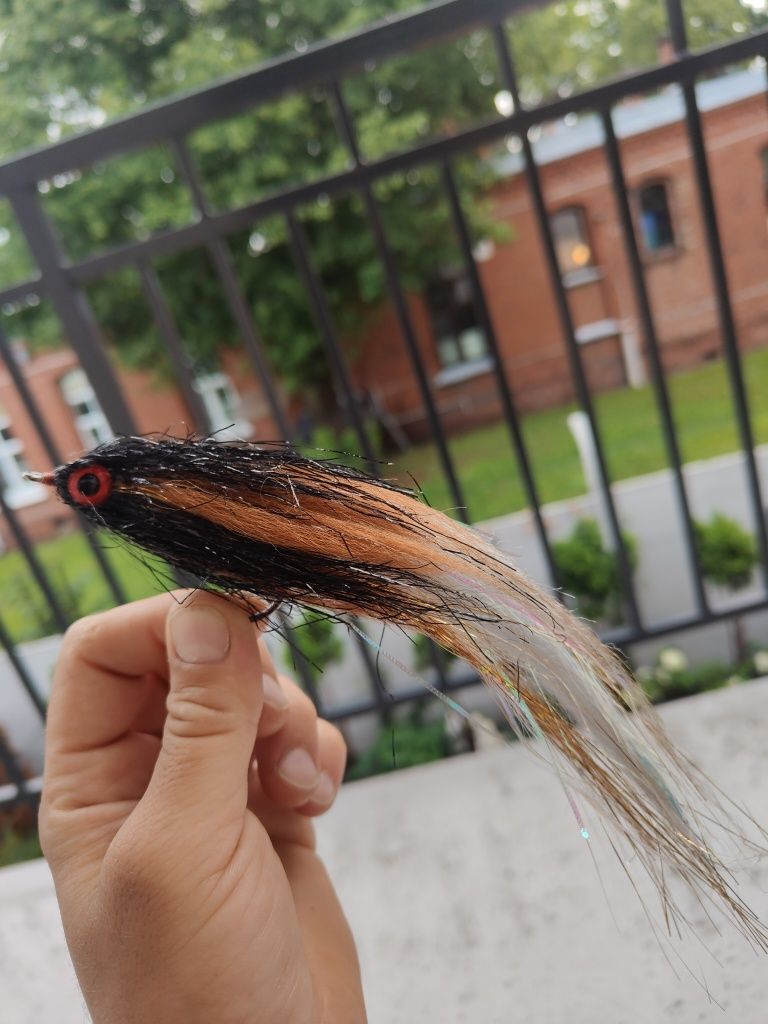 Przynęty muchowe, streamery szczupakowe, spinning i muchówka.
