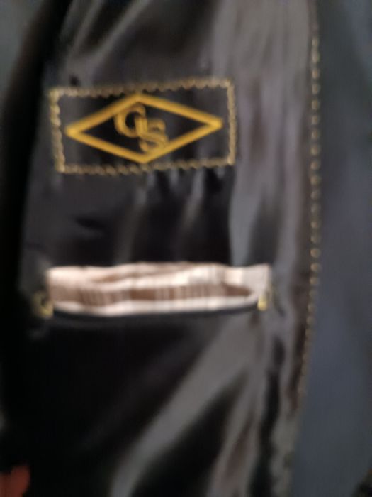 Костюм мужской GS р.56/170 и галстук Pierre cavelli