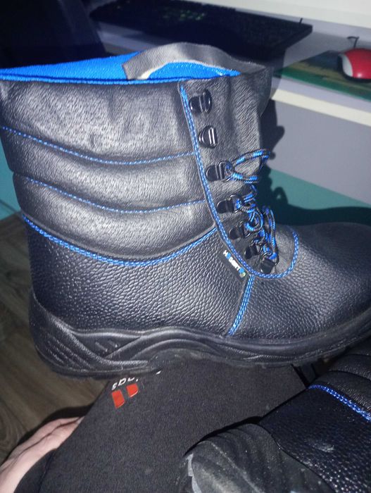 черевики робочі hogert 42 розмір 1000 грн