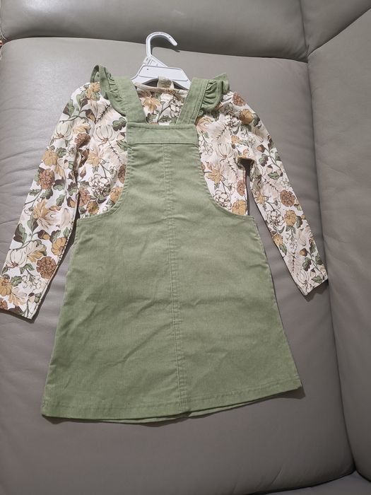 Сарафан вельветовий і кофтинка на дівчинку 4-5 років