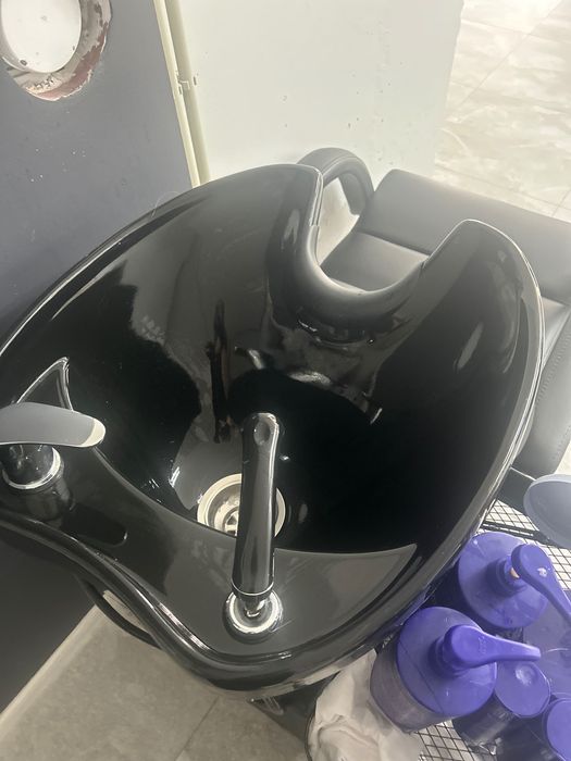 Оренда робочого місця перукаря