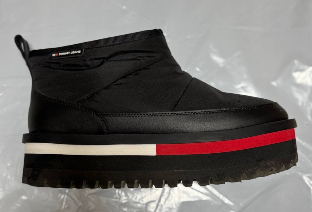 Зимові чоботи Tommy Jeans TJW NYLON FLATFORM BOOT WL