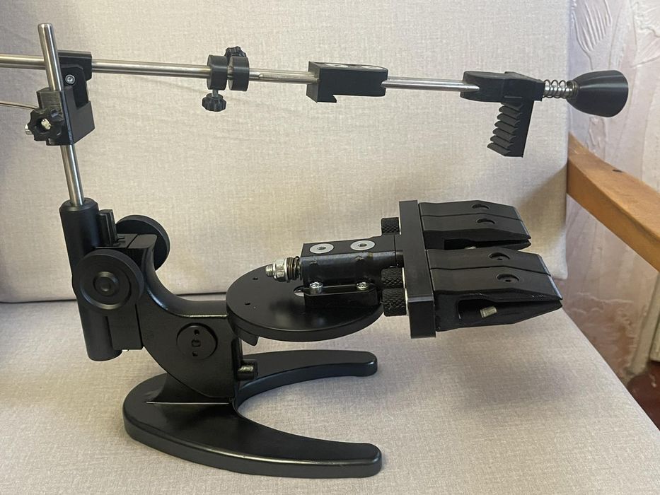 Точилка для ножей