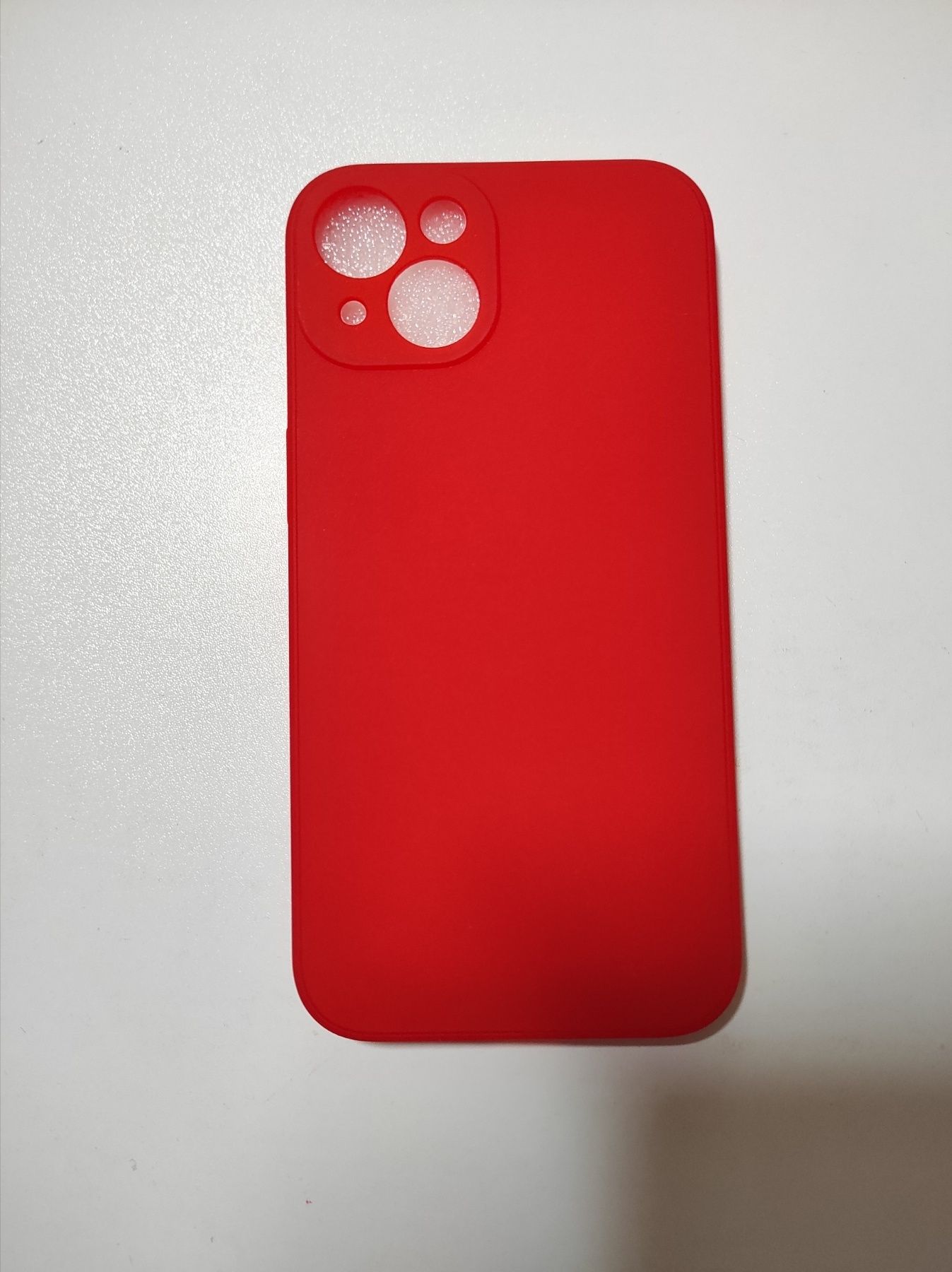 Чохол (чехол) для iPhone . Red for iPhone 13; purple for iPhone 13 Pro