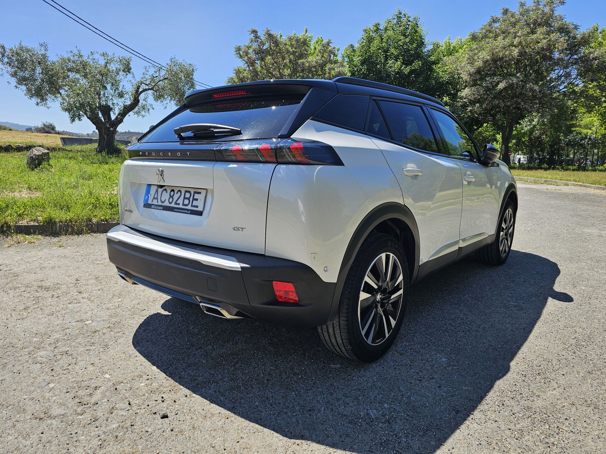 Peugeot 2008 GT 155cv