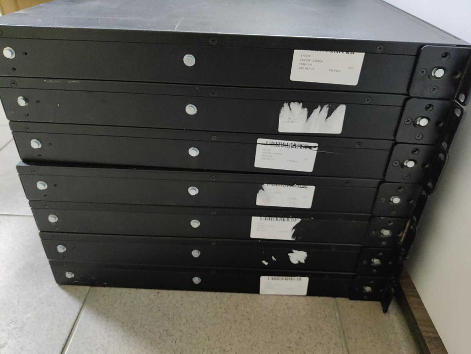 Dell X1052P — Керований гігабітний комутатор L2 PoE+