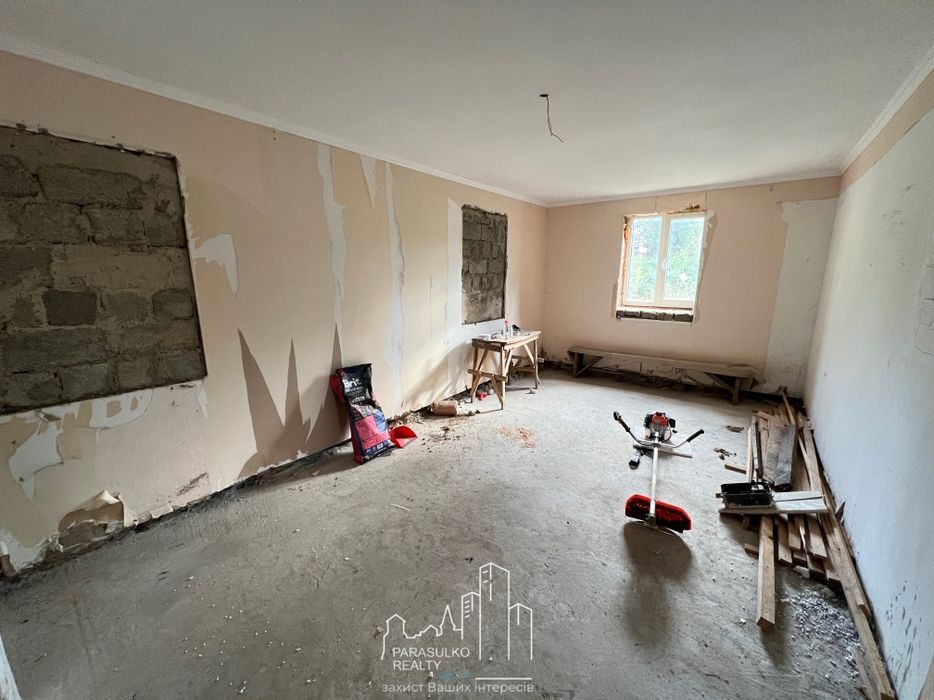 Продам будинок під ремонт!