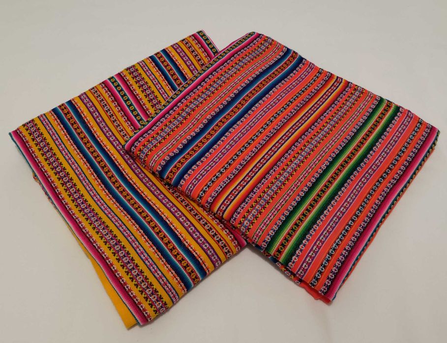 narzuta z błyszczącą nitką z Peru 120cm x 126cm-natychmiastowa wysyłka