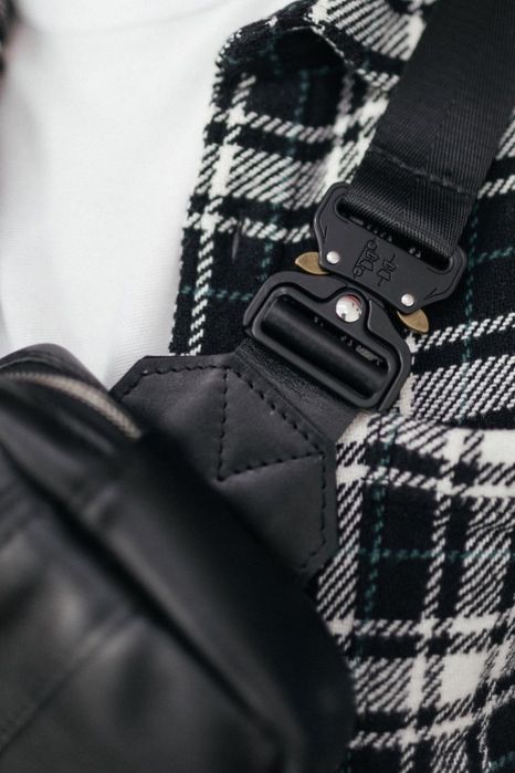 Мужская кожаная бананка, чоловіча шкіряна бананка, чорна бананка SHIFT