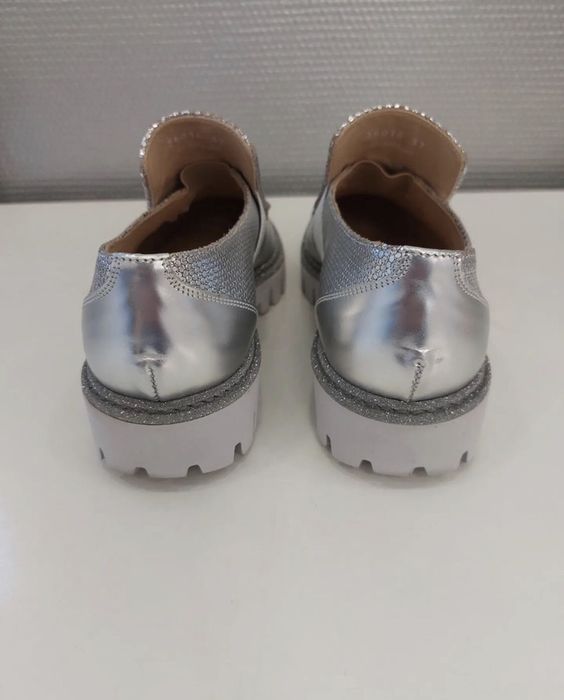 Лоферы с кисточками женские 37 размер Alberto Guardiani ОРИГИНАЛ!