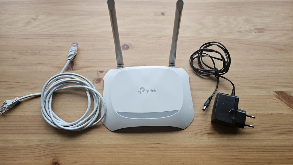 Router Tp-link model TL-WR840N