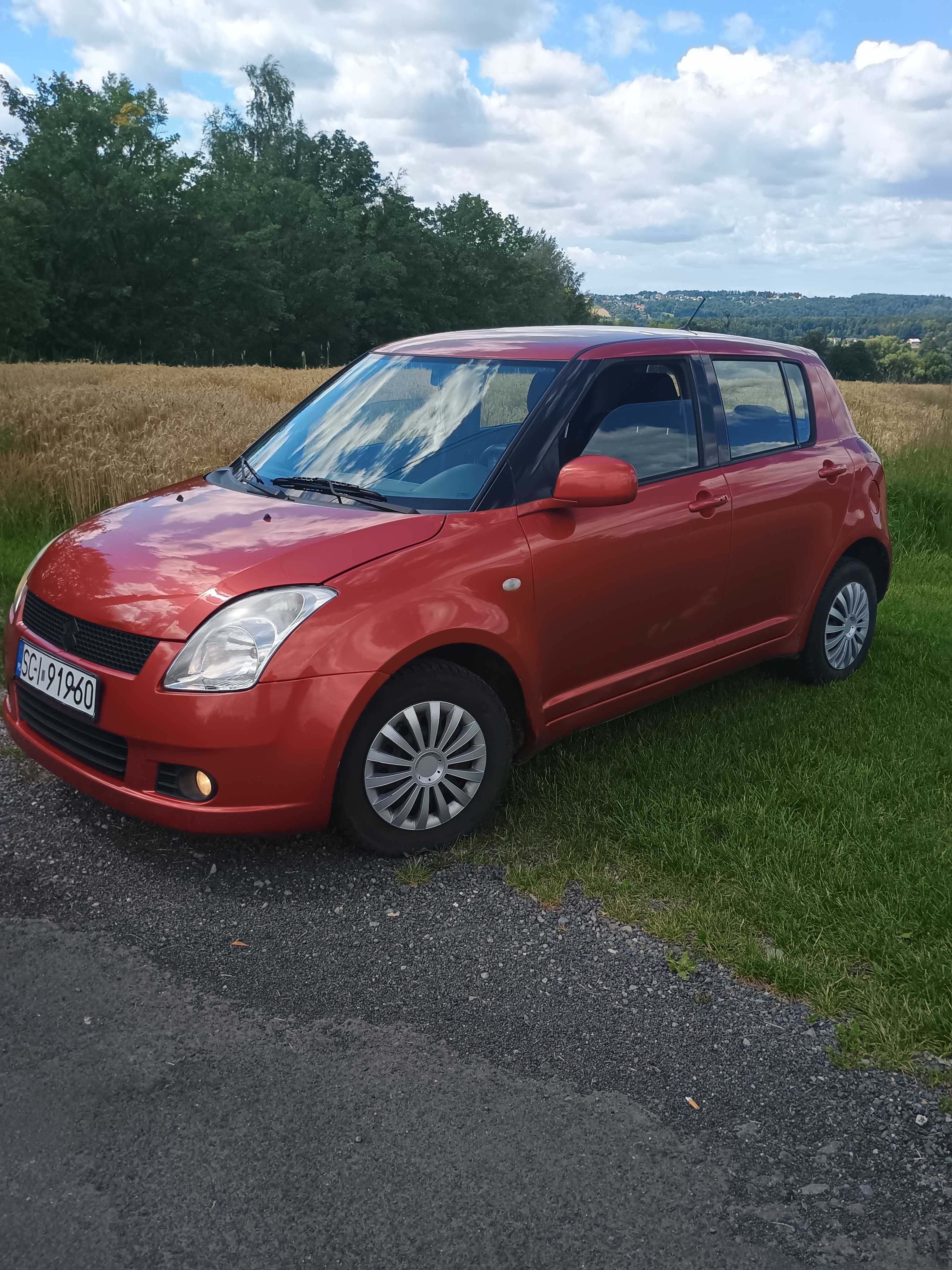 Suzuki Swift 1.3 łańcuch rozrządu napęd 4x4 isofix klima