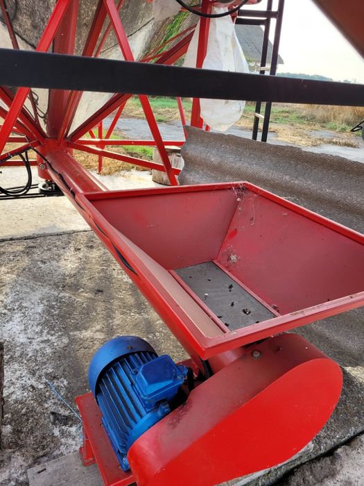 Зернова сушарка. 10 кубів. Нержавіюча сталь.