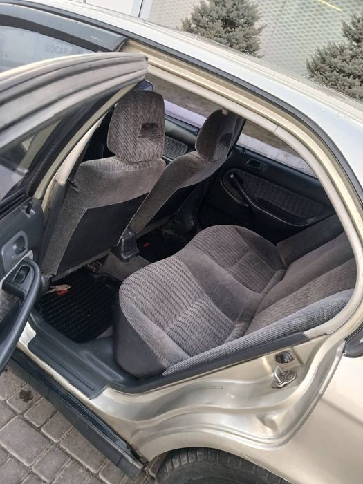 Продаю свою машину honda civic 1999