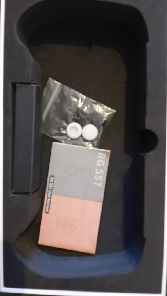 Anbernic rg557 karta256