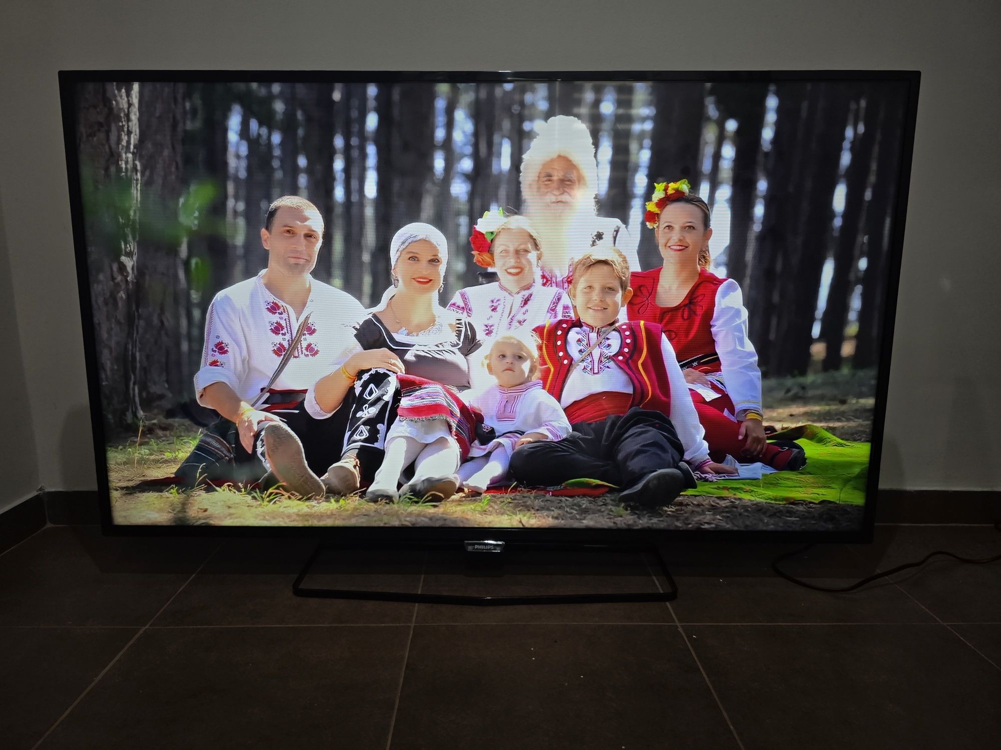 Tv PHILIPS 48 cali Android 4k System T2 4K