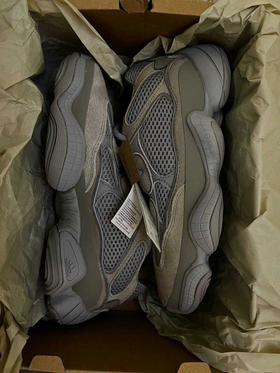 Оригинал! Кроссовки Yeezy 500 с бирками