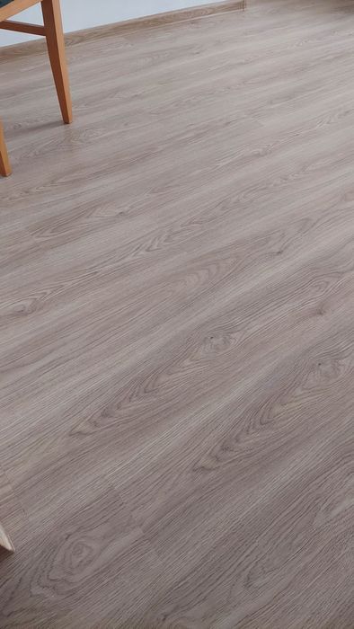 Panele dąb gerbil 3 opakowania Kronostep