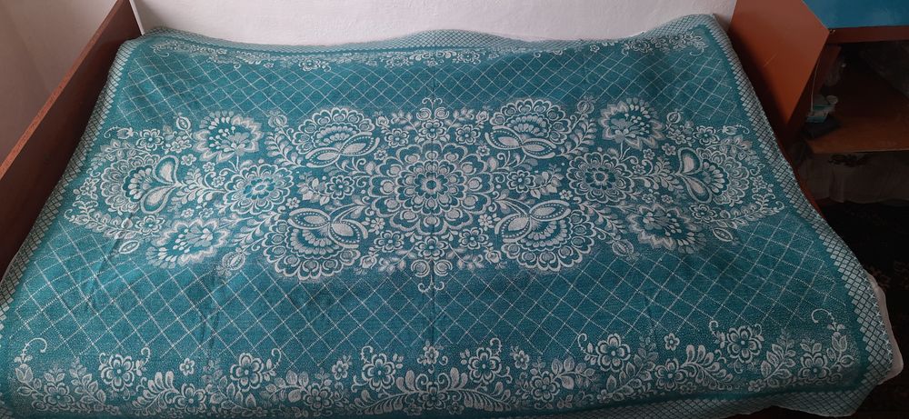 Покривало на диван світлозелене 250гр.