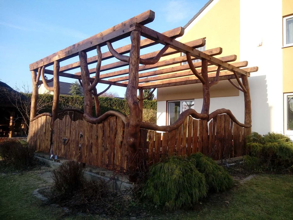 Zadaszenie tarasu wiata altana altanka meble ogrodowe z bali pergola