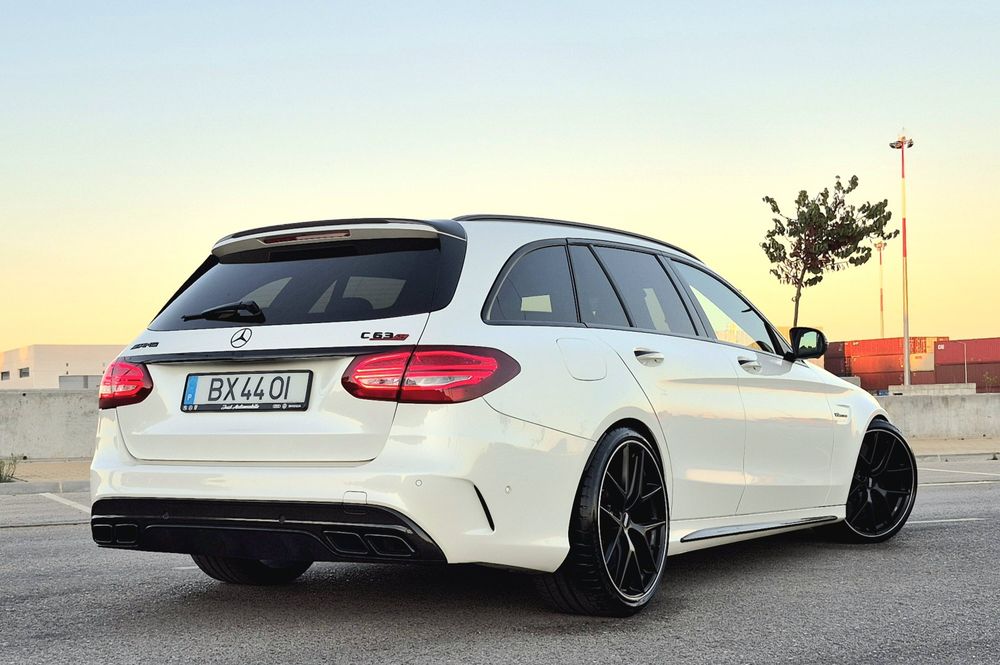 MERCEDES C63S AMG 510 CV V8 4.0 BI_TURBO 2018