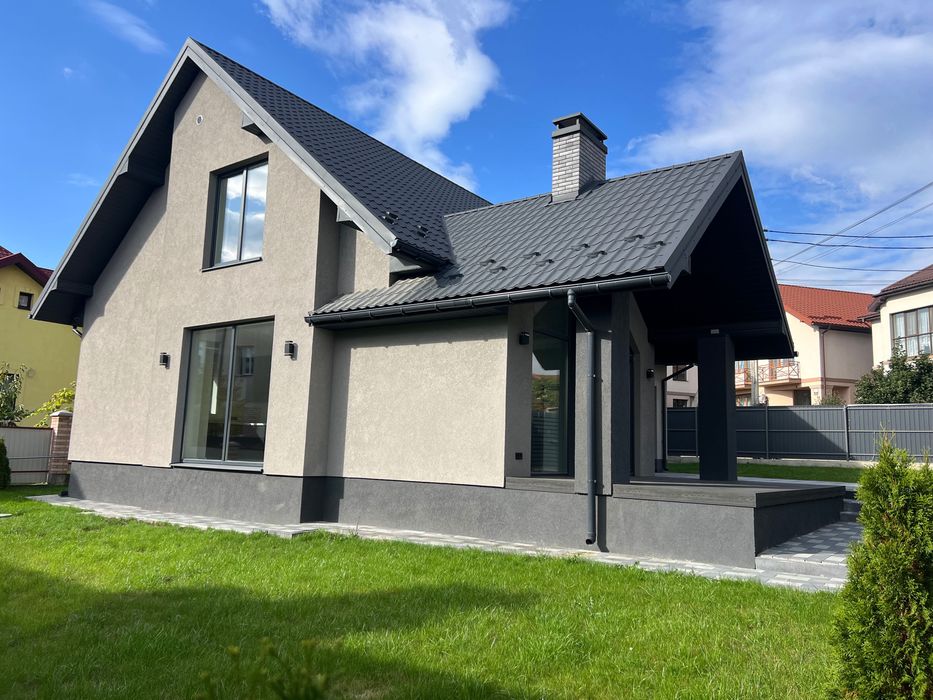 Продаж нового будинку з якісним ремонтом в елітному районі "