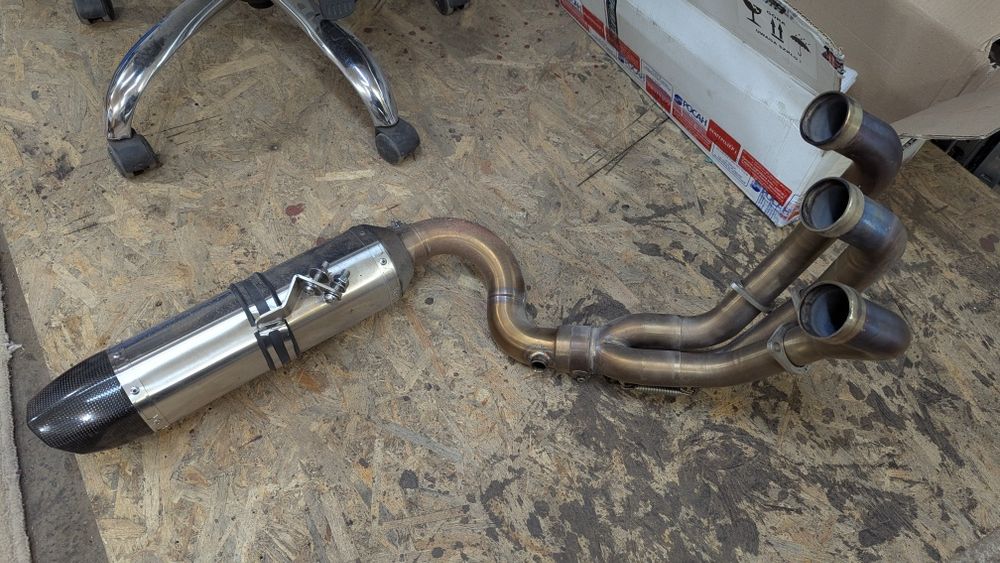 Прямоток Dominator на Yamaha MT 09/TRACER 900