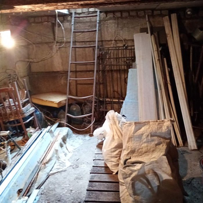 Гараж кирпичный с ямой