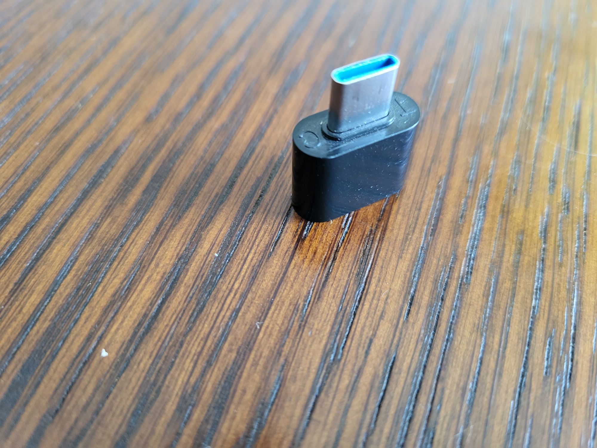 Adapter z USB-C na USB do samochodu