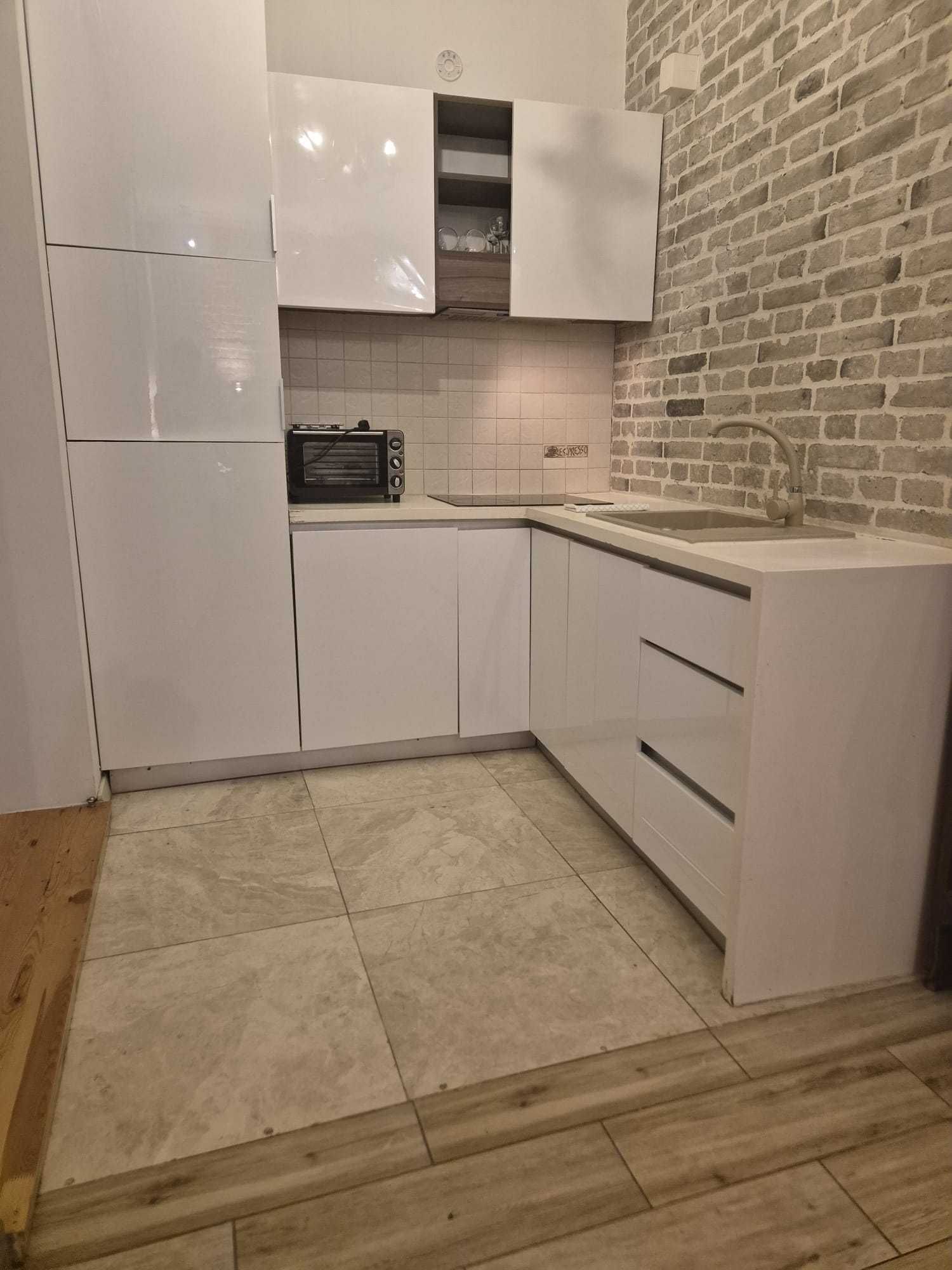 Kawalerka 25m2/ ul.Kordeckiego