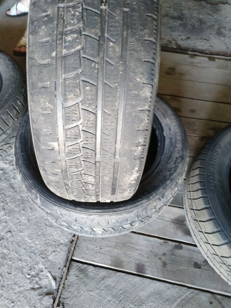 205/55R16 резина зимняя