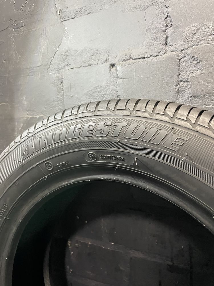 4шт як нові 175/65 R15 Bridgestone Ecopia EP25
