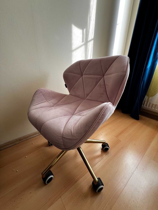 fotel kosmetyczny HROVE FORM