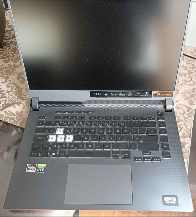 Portátil ASUS gaming