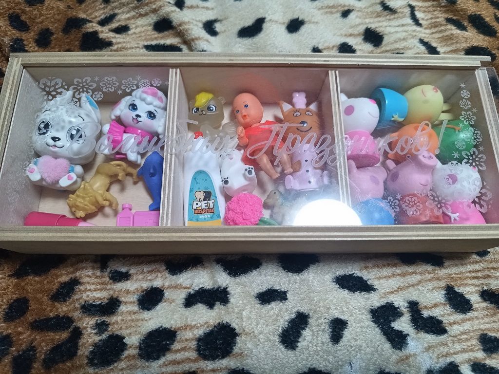 Фигурки+ подарочная коробка