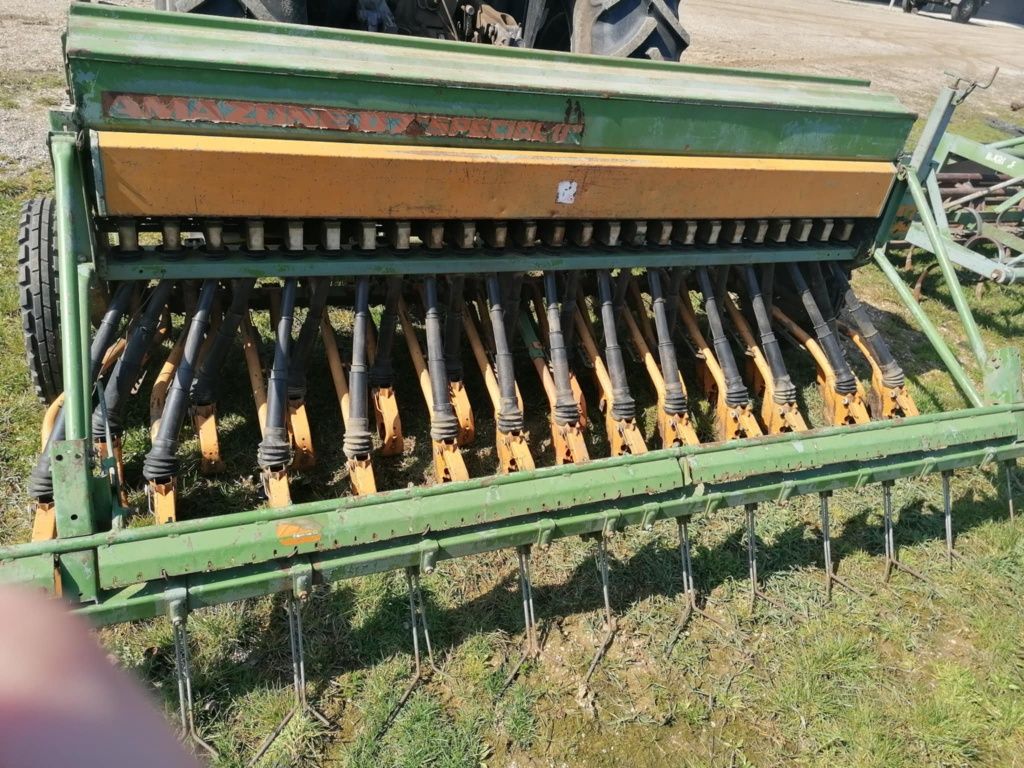 Siewnik Amazone D7 specjal 2. Z Agregatem 3m