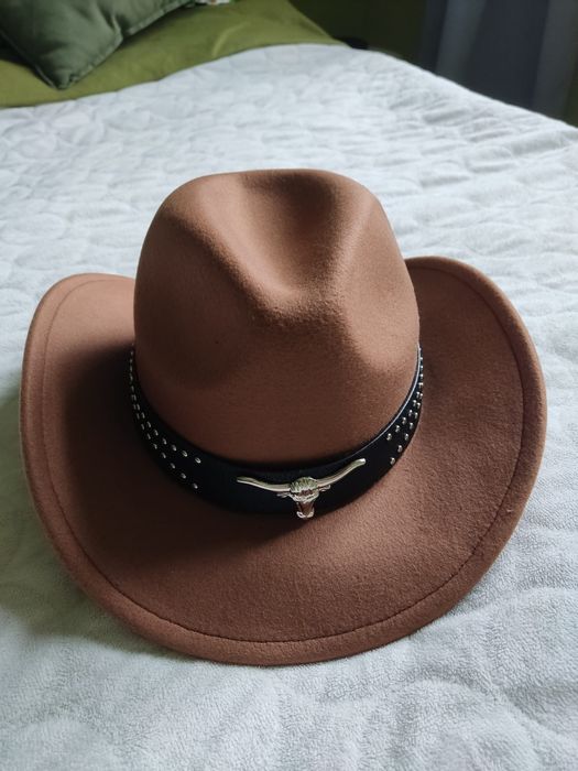 Kapelusz kowbojski brązowy ciepły karmelowy rudy klasyczny kowboj nowy