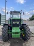 John Deere 6110 B