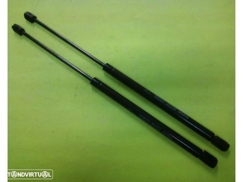 amortecedores tampa mala renault 19 (novos)