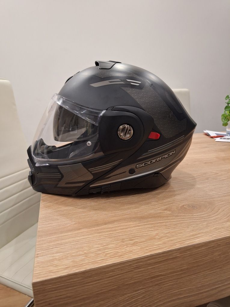 Capacete scorpion
