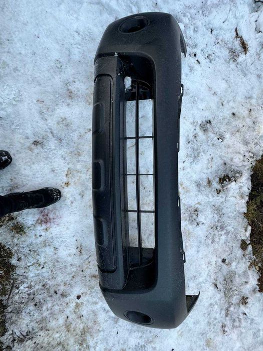 Передній Бампер до Nissan Pathfinder 2005-2006