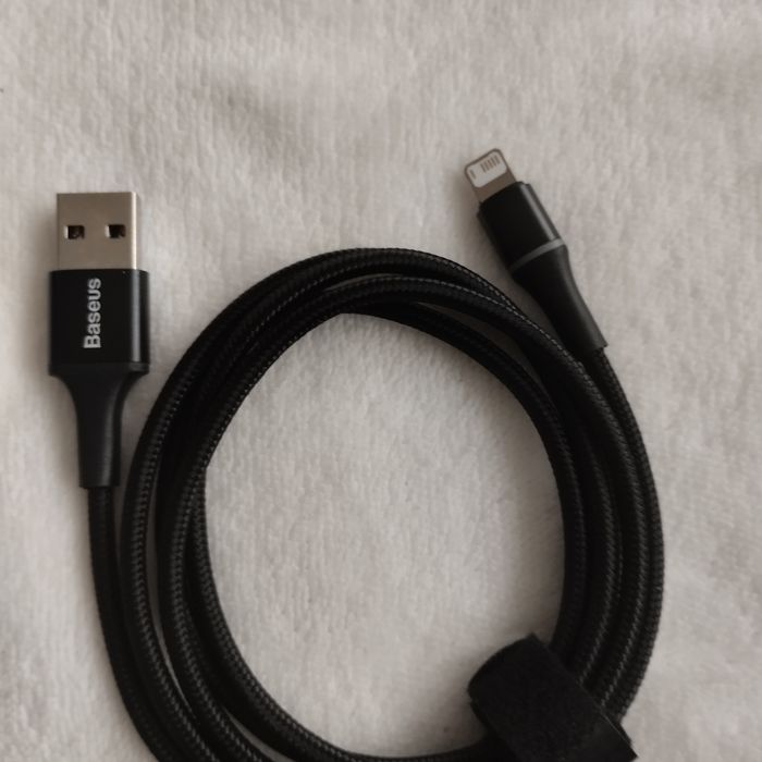 Kabel USB typu lightning 1 m