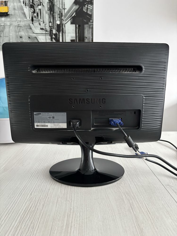 Monitor samsung SyncMaster B1930