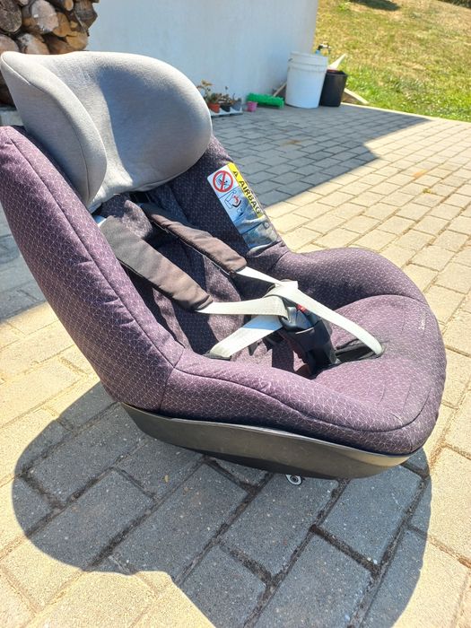 Cadeira bebe confort 2way Pearl + Isofix 2wayfix