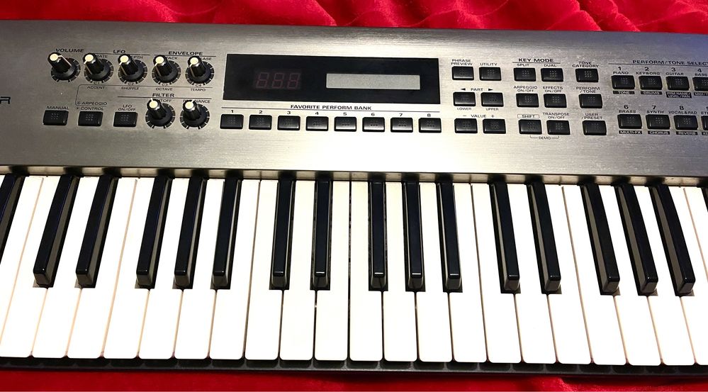 Roland RS-5 64 voice synthesizer