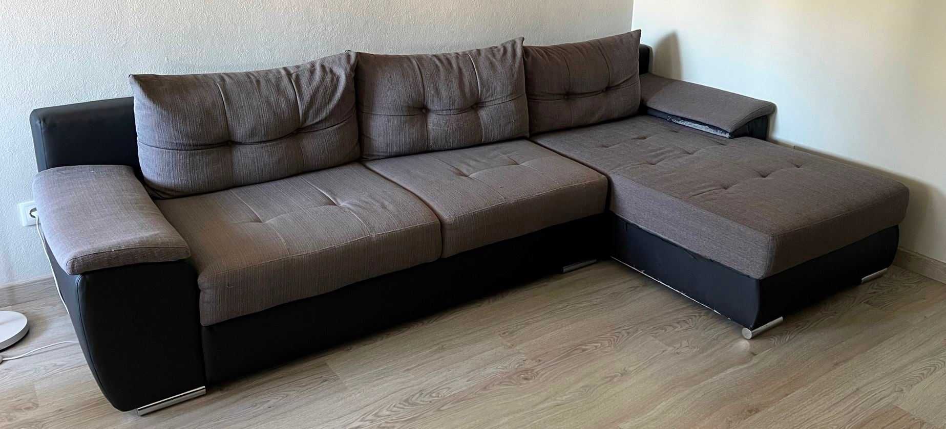Sofá Cama Chaise Long - Disponível por tempo limitado